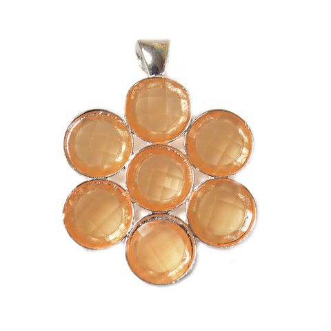 Beige Flower Resin Pendant - Silver