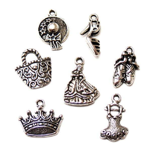 Diva Charms; 7pcs