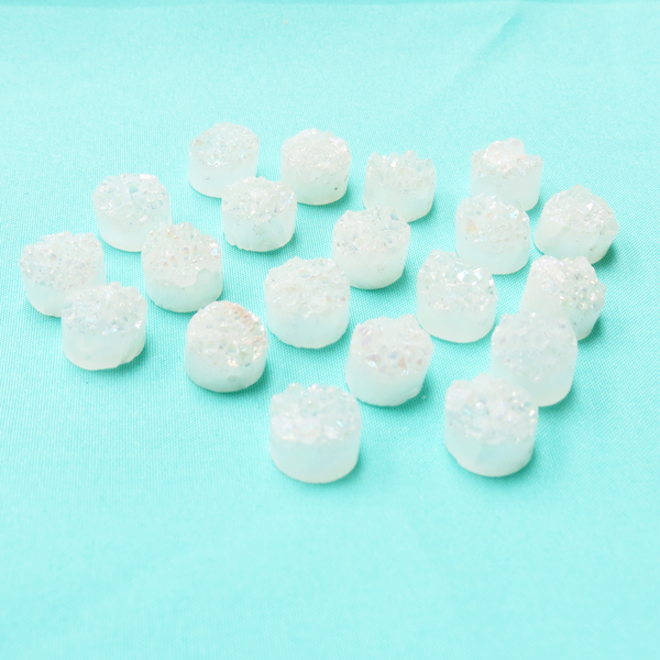 Druzy Quartz, Round White-AB; 1pc