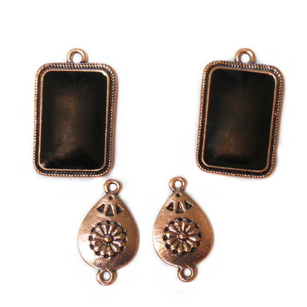 Square Flower Charm, Antique Rose, 26mm; 1 package