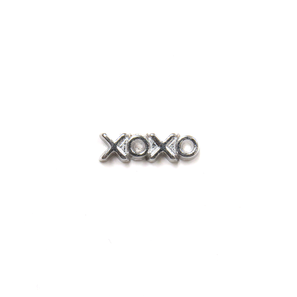 XOXO, Floating Charm
